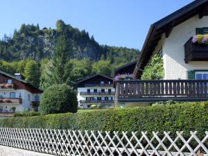 Zdjęcie z galerii obiektu Apartment Wolfgangsee Blick by Interhome w mieście St. Gilgen