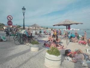 Hostia v ubytovaní Apartman Bunarić