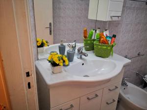 A bathroom at Villa Loriand