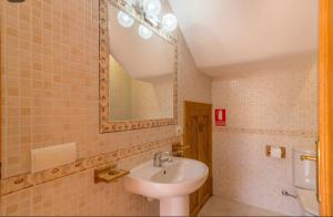 A bathroom at Villa Las Bahías