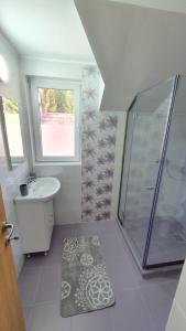 Koupelna v ubytování Casa Balint