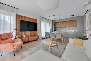 Kuchyňa alebo kuchynka v ubytovaní Deo Plaza Luxury Apartments by Blue Mandarin