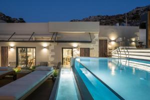 Bazén v ubytování Casa D'Irene Deluxe Hotel nebo v jeho okolí