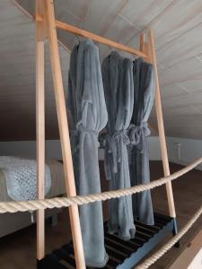 En eller flere køyesenger på et rom på BedStay41