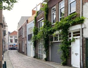 Foto de la galería de Stylish house in the heart of Breda city center en Breda