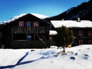 STORHAUGEN GARD om vinteren