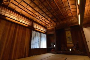 Fotografie z fotogalerie ubytování 屋久杉楼 七福 v destinaci Jakušima