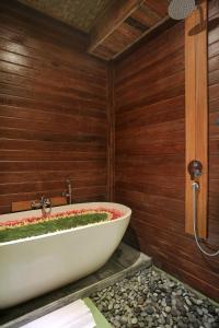 Koupelna v ubytování PAWANA VILLAS