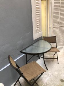 Ruang makan di apartemen