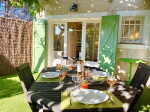 Fotografie z fotogalerie ubytování Bastide du Levant - 50m plage - Rez de jardin v destinaci Sainte-Maxime
