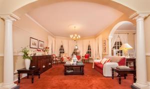 Posezení v ubytování Shandon Lodge Guest House & Spa + 62 fotografií