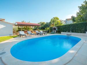 Bazén v ubytovaní Holiday Home Hacienda by Interhome alebo v jeho blízkosti