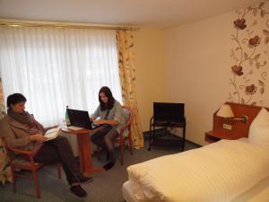 Μια τηλεόραση ή/και κέντρο ψυχαγωγίας στο Hotel Engel Altenau