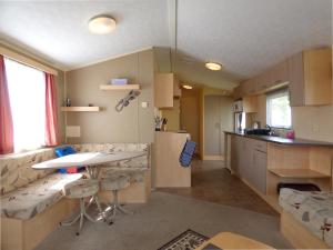 Gallery image of Caravan at Southview Leisure Park 6berth in Skegness +9 photos