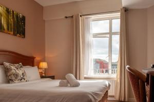 Gallery image of Thirteen On The Green - Eyre Square in Galway