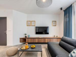 TV a/nebo společenská místnost v ubytování Holiday Home Villa Isabela by Interhome