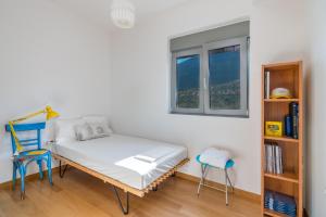 Una cama o camas en una habitación de Your Home2b