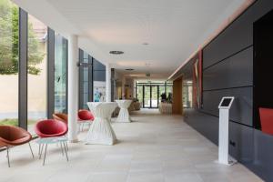 A seating area at Wesenufer Hotel & Seminarkultur an der Donau