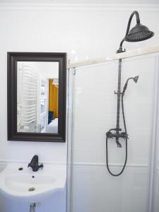 Łazienka w obiekcie Apartamenty Stary Browar Oleśnica