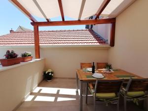 Balkón nebo terasa v ubytování Apartman Bracera