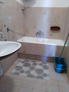 Koupelna v ubytování Apartman Frketić + 33 fotografií
