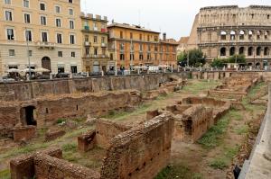 Colosseo Rooms Imperial Rome