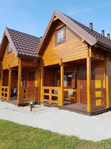 Budynek, w którym mieści się domek letniskowy