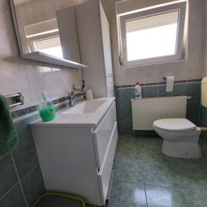 Kúpeľňa v ubytovaní Holiday House Lilija