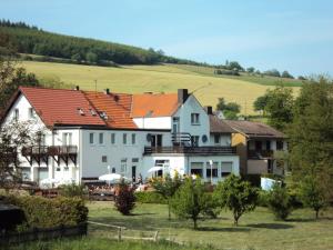 Galeriebild der Unterkunft Gasthof Zum Diemeltal in Helminghausen