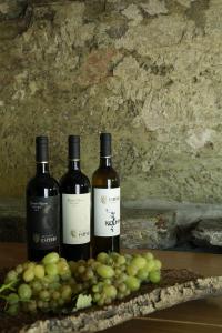 Galeriebild der Unterkunft CASA da PISCINA, Quinta do Espinho, Douro Valley in Tabuaço