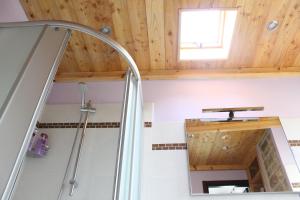 A bathroom at Cit Ni Még 37 kép