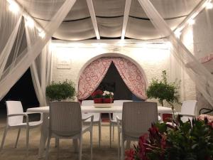 Uma área de estar em Villa Cenzina