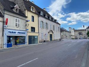 Gallery image of La Terrasse du Faubourg in Beaune