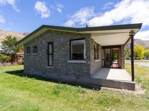 Gallery image of Mill House - Wanaka Holiday Home in Wanaka