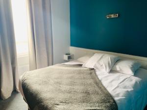 Imagen de la galería de Hôtel-Restaurant La Bergerie, en Sévérac d' Aveyron