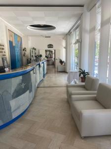 Zdjęcie z galerii obiektu Hotel Continental w mieście Pesaro