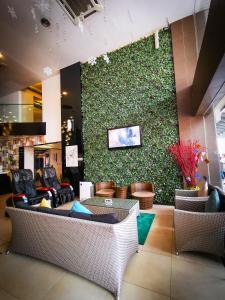 TV a/nebo společenská místnost v ubytování Prescott Hotel Bukit Bintang