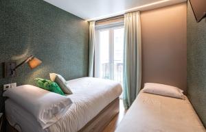 Postel nebo postele na pokoji v ubytování Apartamentos Pensua Sisargas
