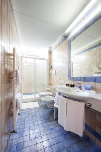 Koupelna v ubytování Aparthotel La Pineta