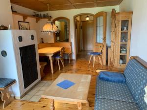 Kuchyň nebo kuchyňský kout v ubytování Ferienwohnung am Kurpark