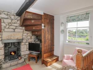 A seating area at Athelstan Cottage 
