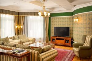 Telewizja i/lub zestaw kina domowego w obiekcie Spa Hotel Imperial