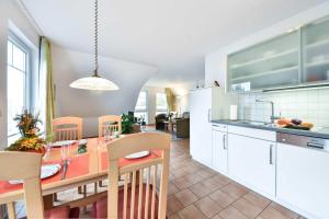 Küche/Küchenzeile in der Unterkunft Ferienwohnung Elunia