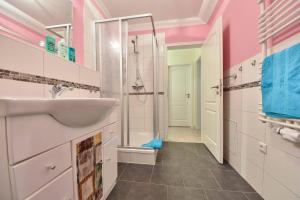 Koupelna v ubytování Ferienhaus Waldhaus