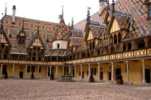 Imagen de la galería de La petite cour, en Beaune