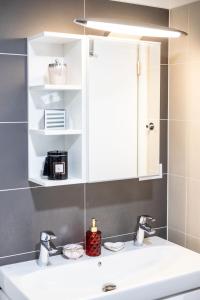 Koupelna v ubytování Silvie Apartments - Zlaté Terasy