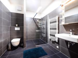 Koupelna v ubytování Silvie Apartments - Zlaté Terasy