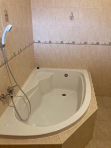 A bathroom at Villa Elena