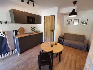 Fotografia z galérie ubytovania APARTAMENTY DĘBINA v destinácii Debina