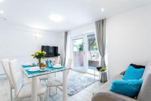 Posedenie v ubytovaní Apartament Palermo